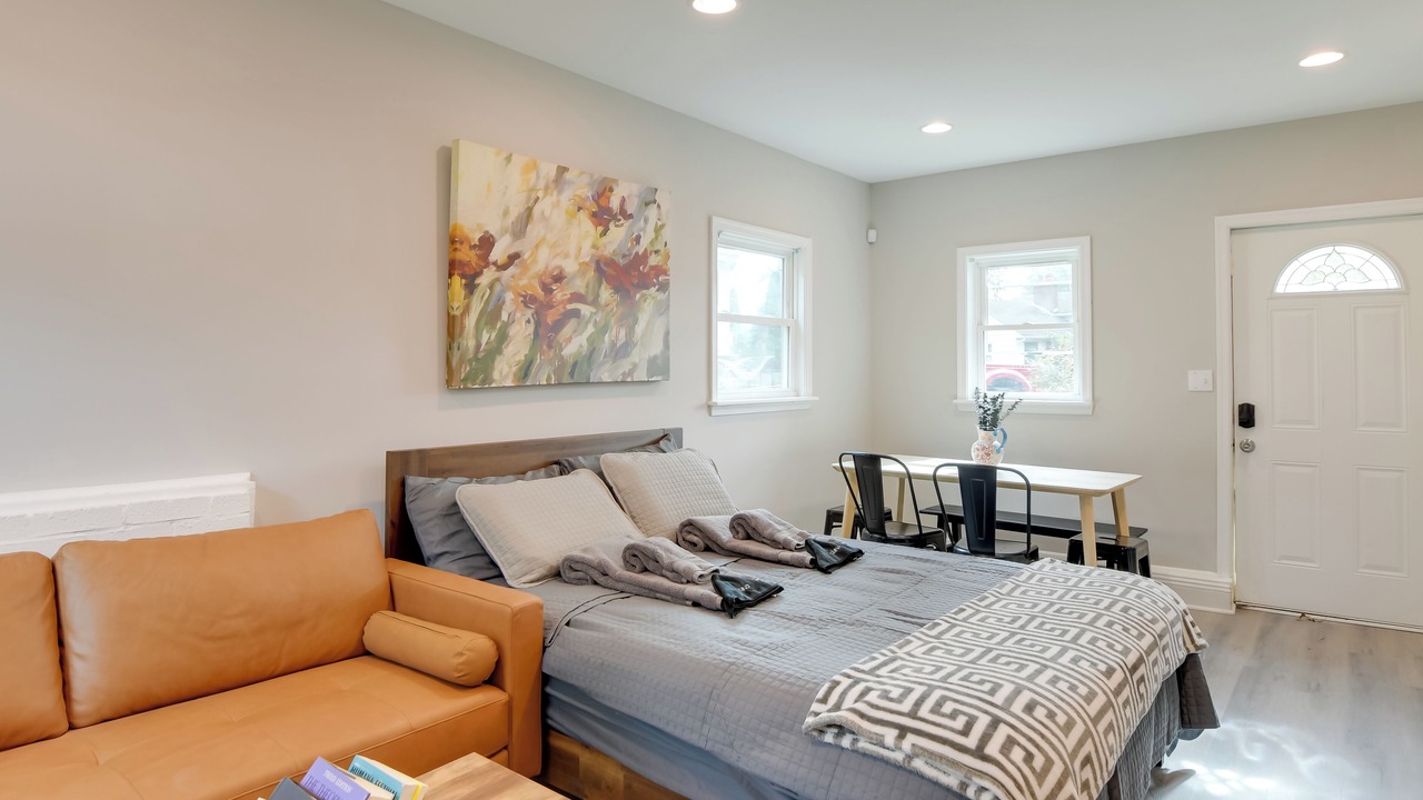 Photo of Bedroom in Woodbridge