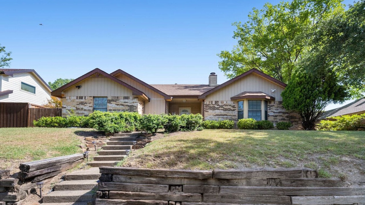 Photo of Outdoor in Buckner Terrace - Everglade Park