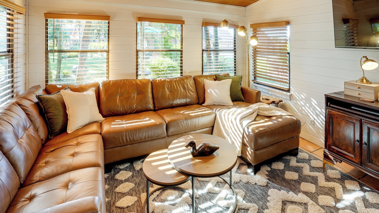Photo of Bedroom in Taylor Creek