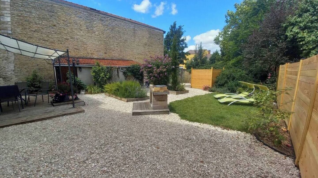 Photo of Outdoor in Chaumont