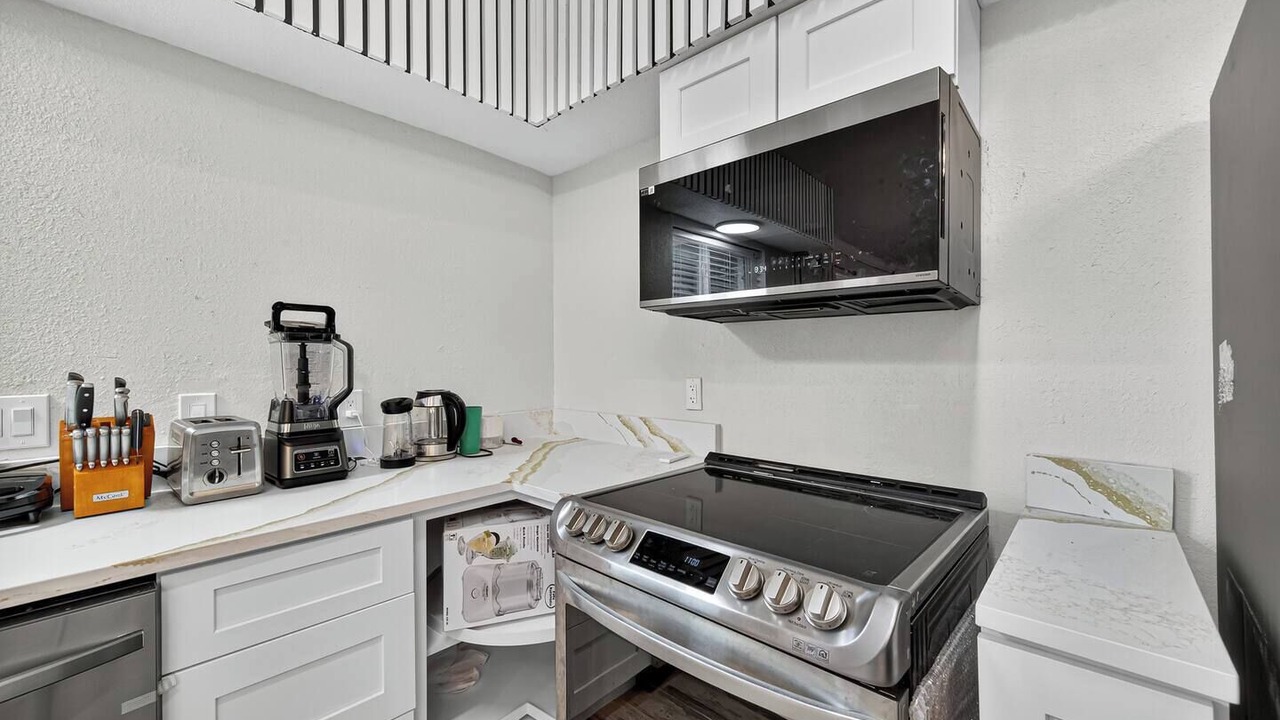 Photo of Kitchen in Garden Oaks