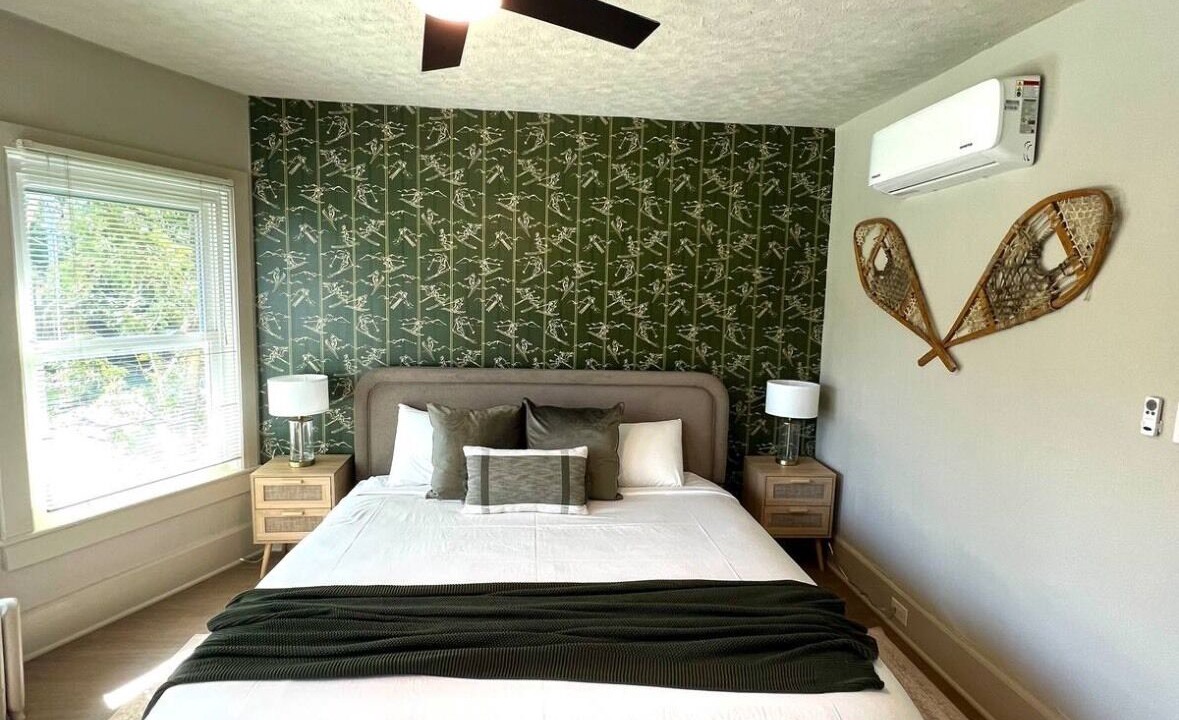 Photo of Bedroom in Warrensburg