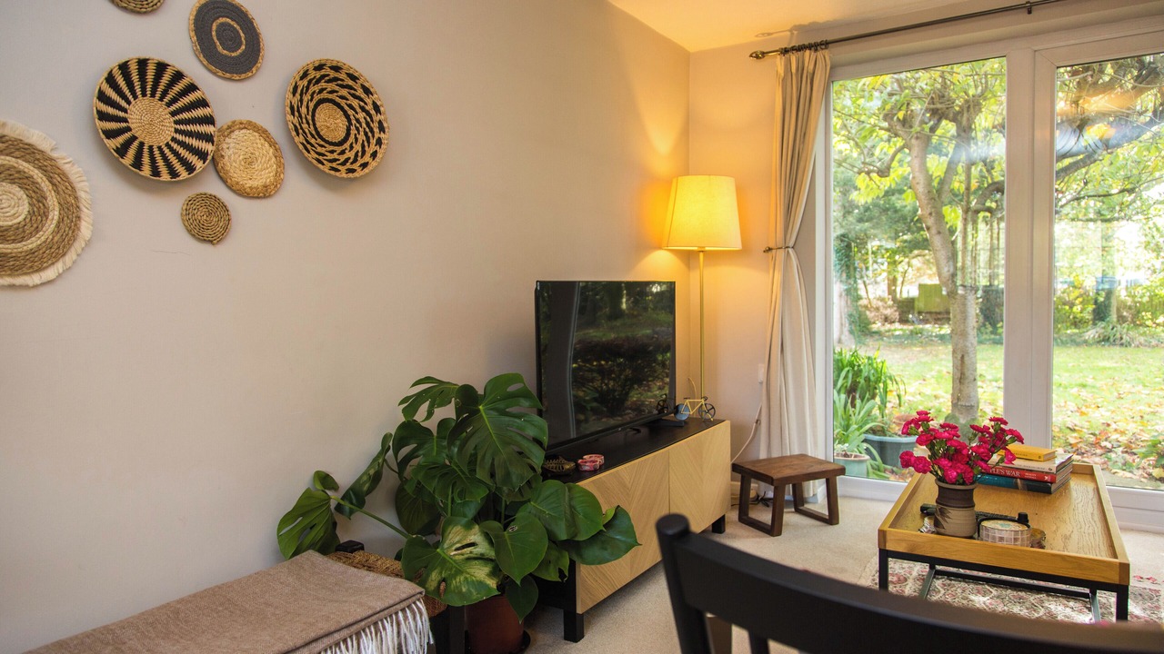 Photo of Livingroom in Willesborough