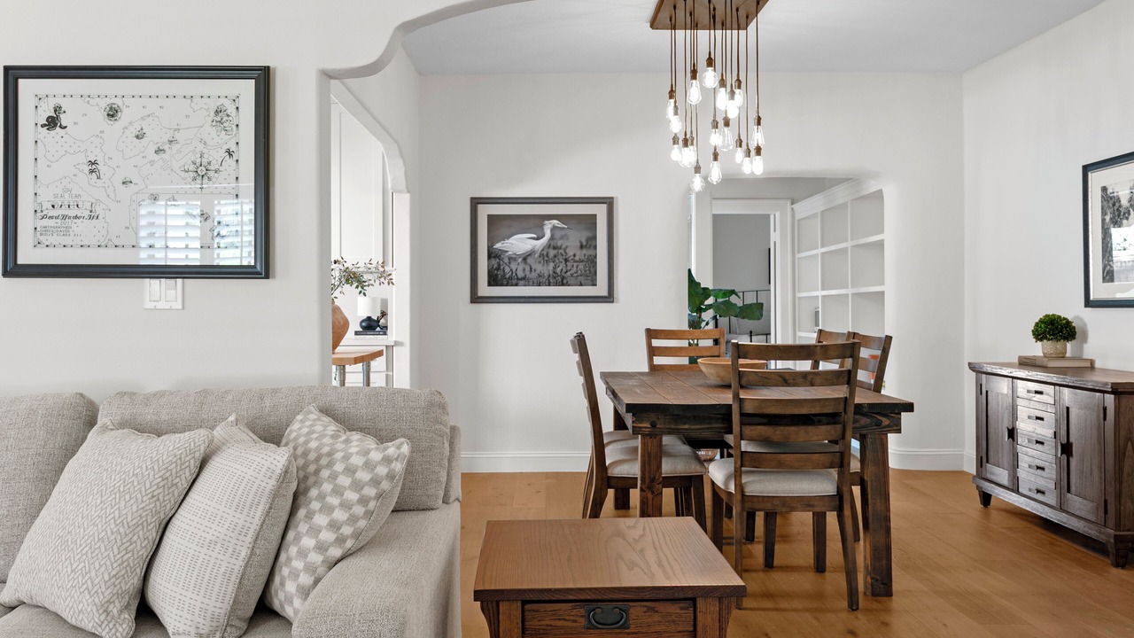 Photo of Livingroom in Davis Islands