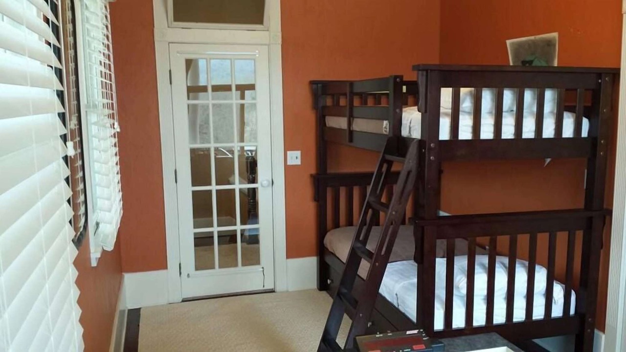 Photo of Bedroom in Heber Springs