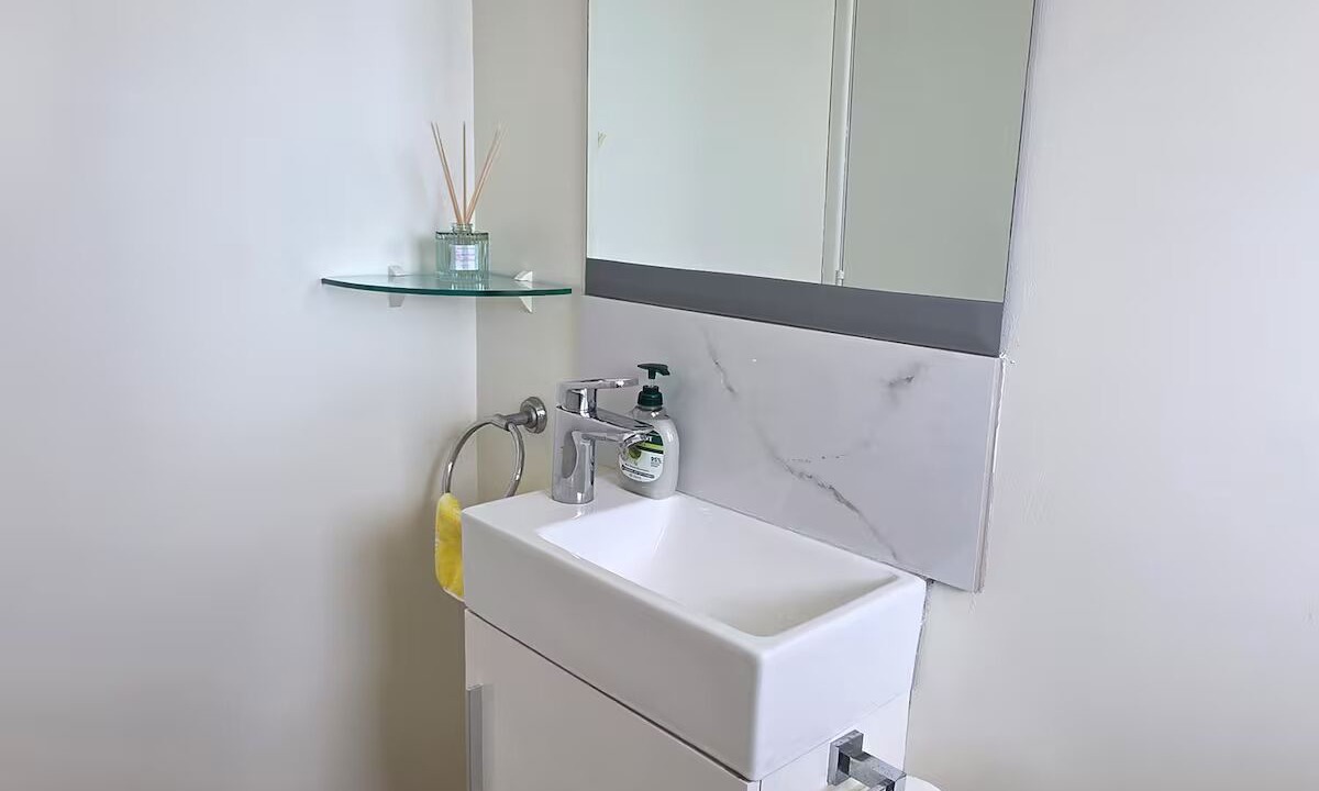 Photo of Bathroom in Glenfield