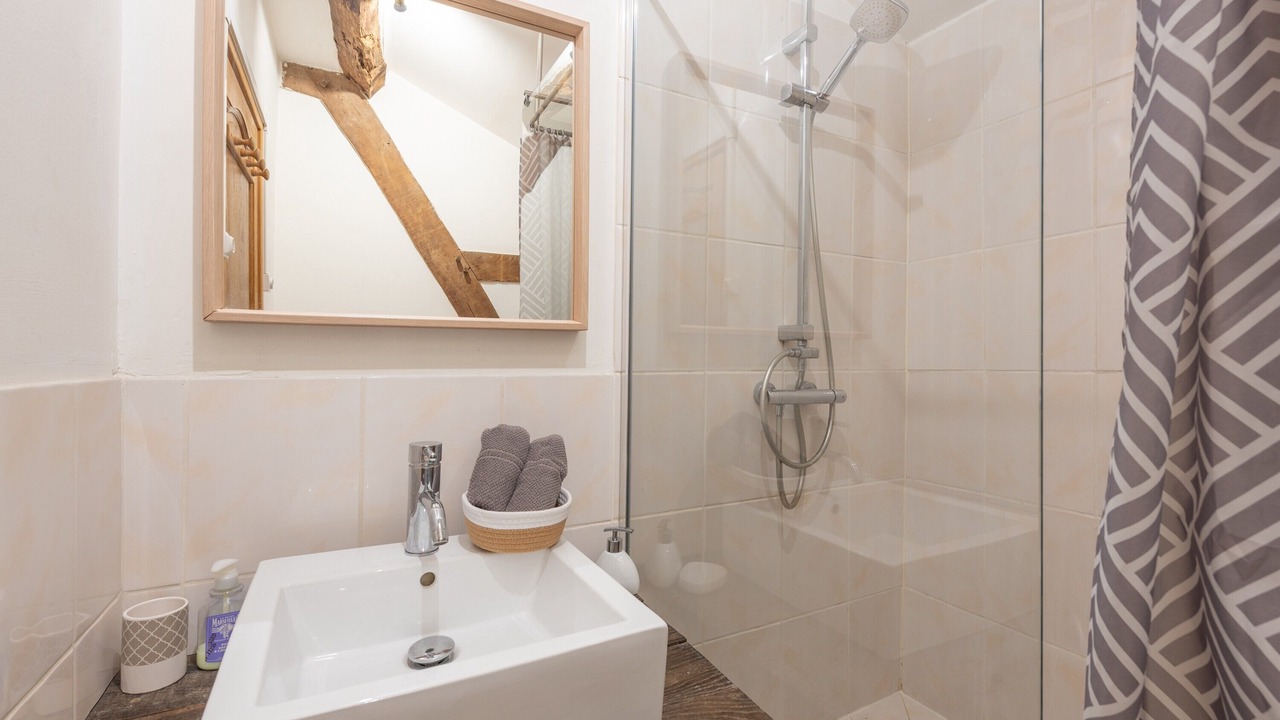 Photo of Bathroom in Peyraube