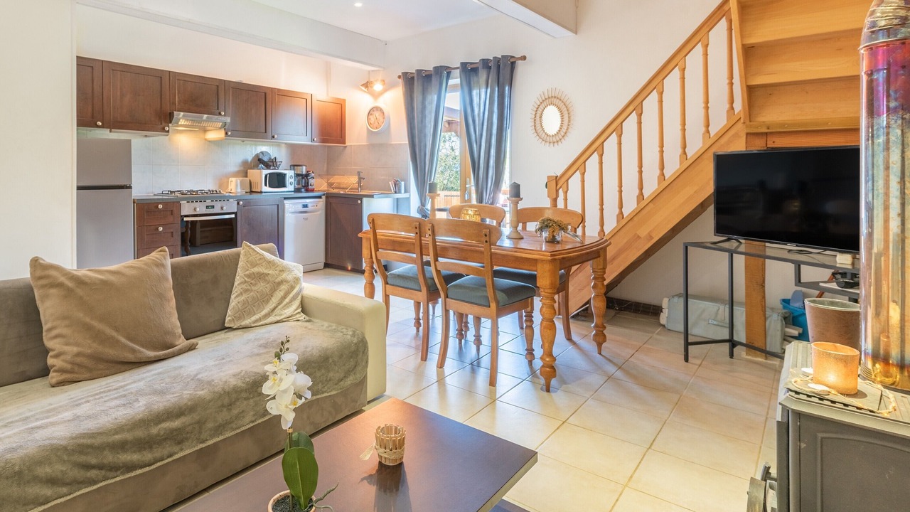 Photo of Livingroom in Peyraube