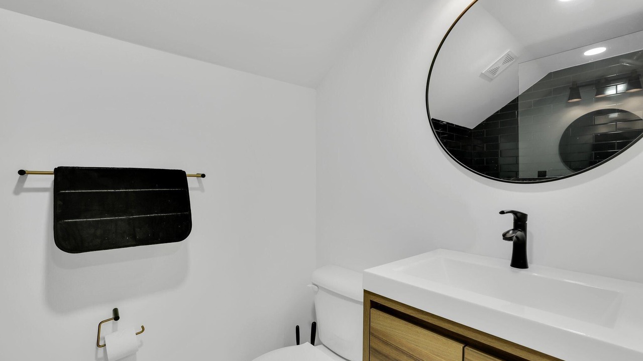 Photo of Bathroom in Russellville