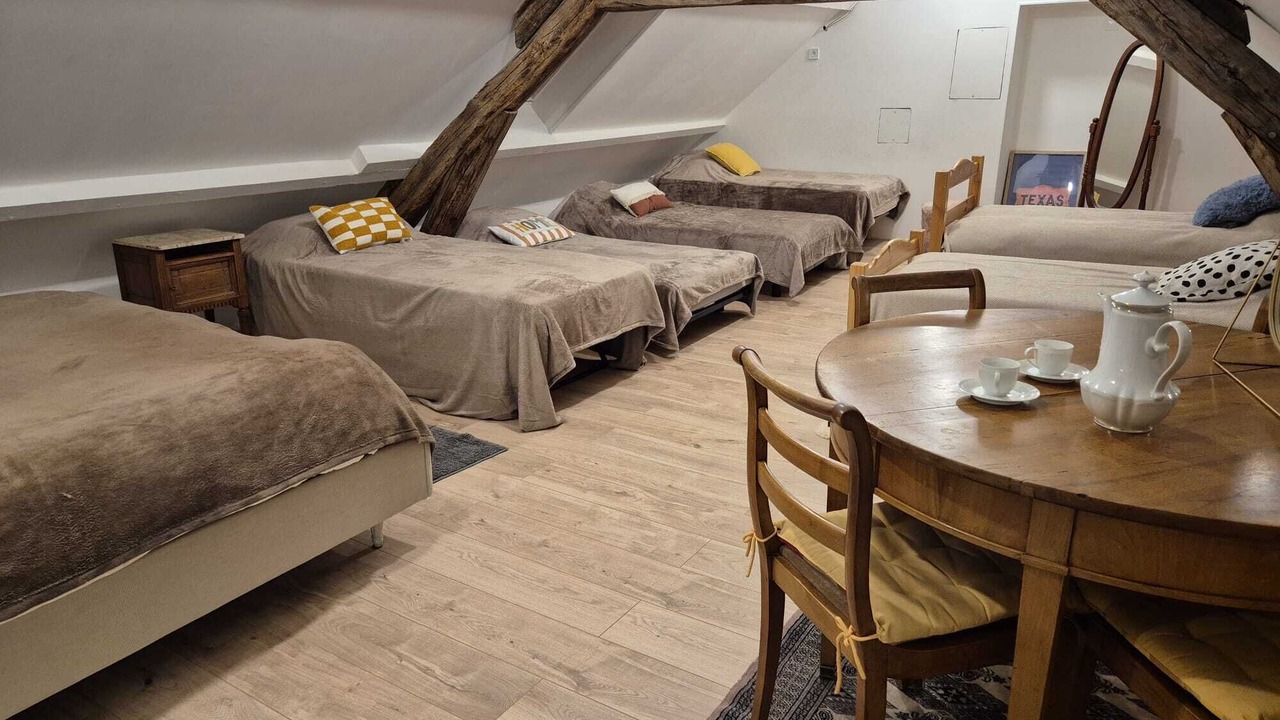 Photo of Bedroom in Savins