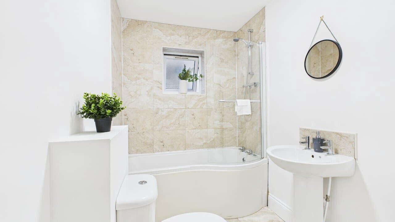 Photo of Bathroom in Wychbold