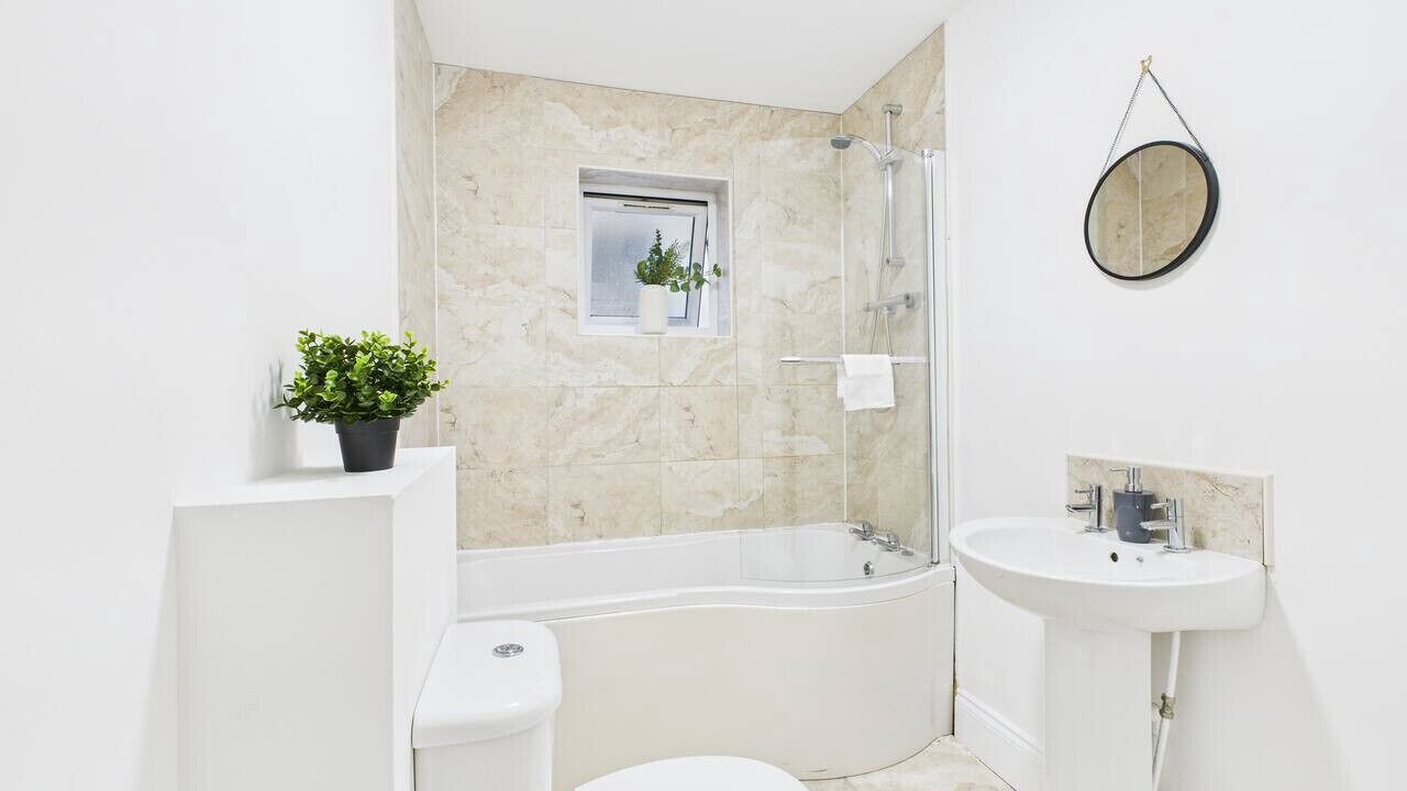 Photo of Bathroom in Wychbold