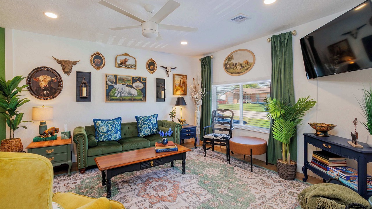 Photo of Livingroom in Lawton