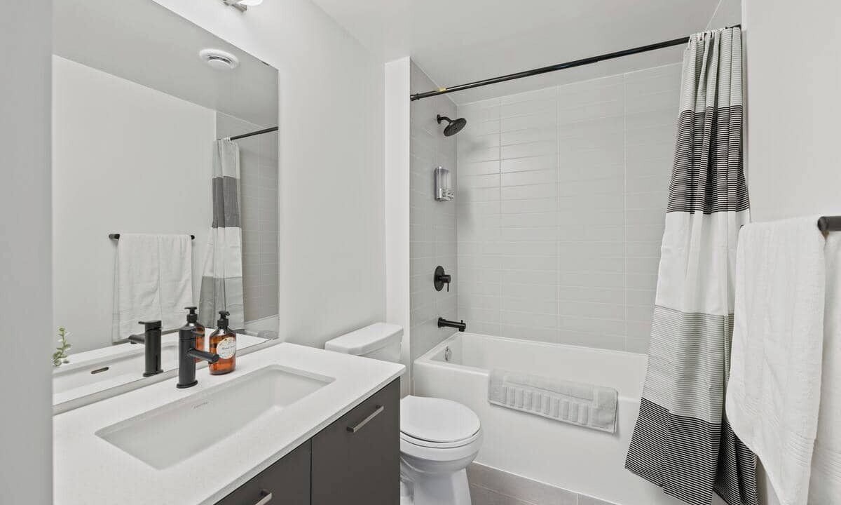 Photo of Bathroom in Harwood