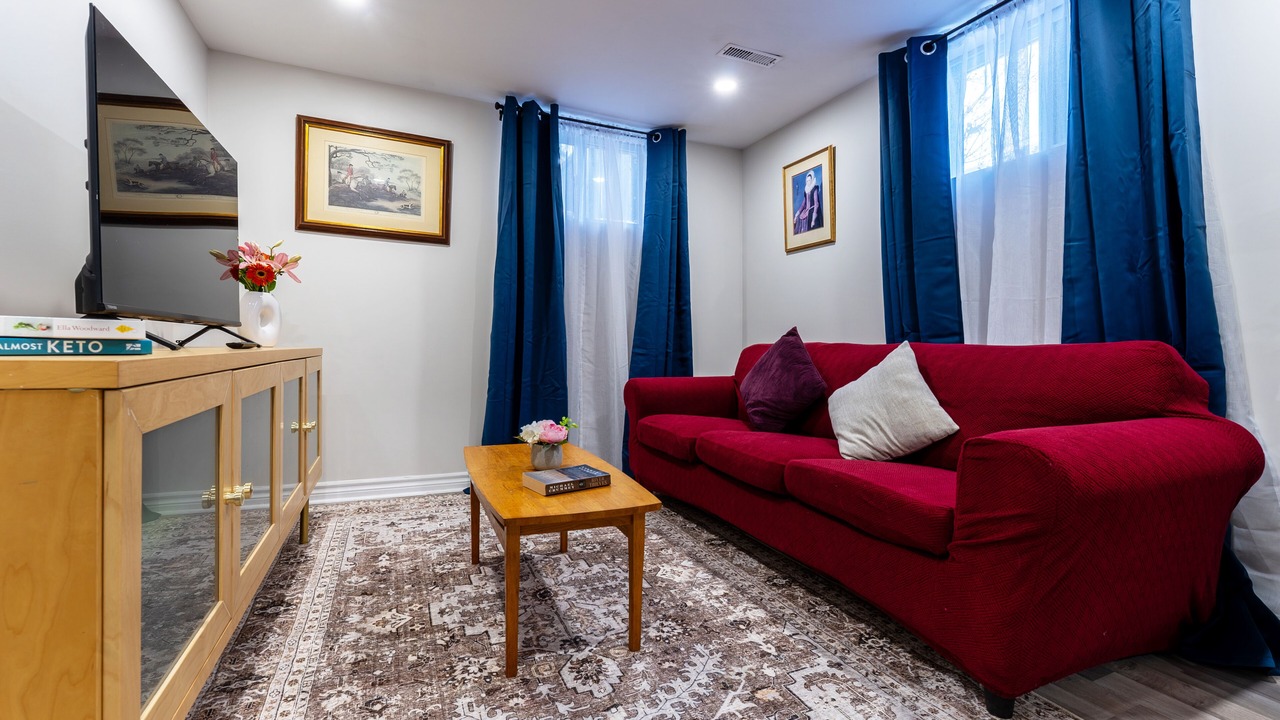 Photo of Livingroom in East Galt