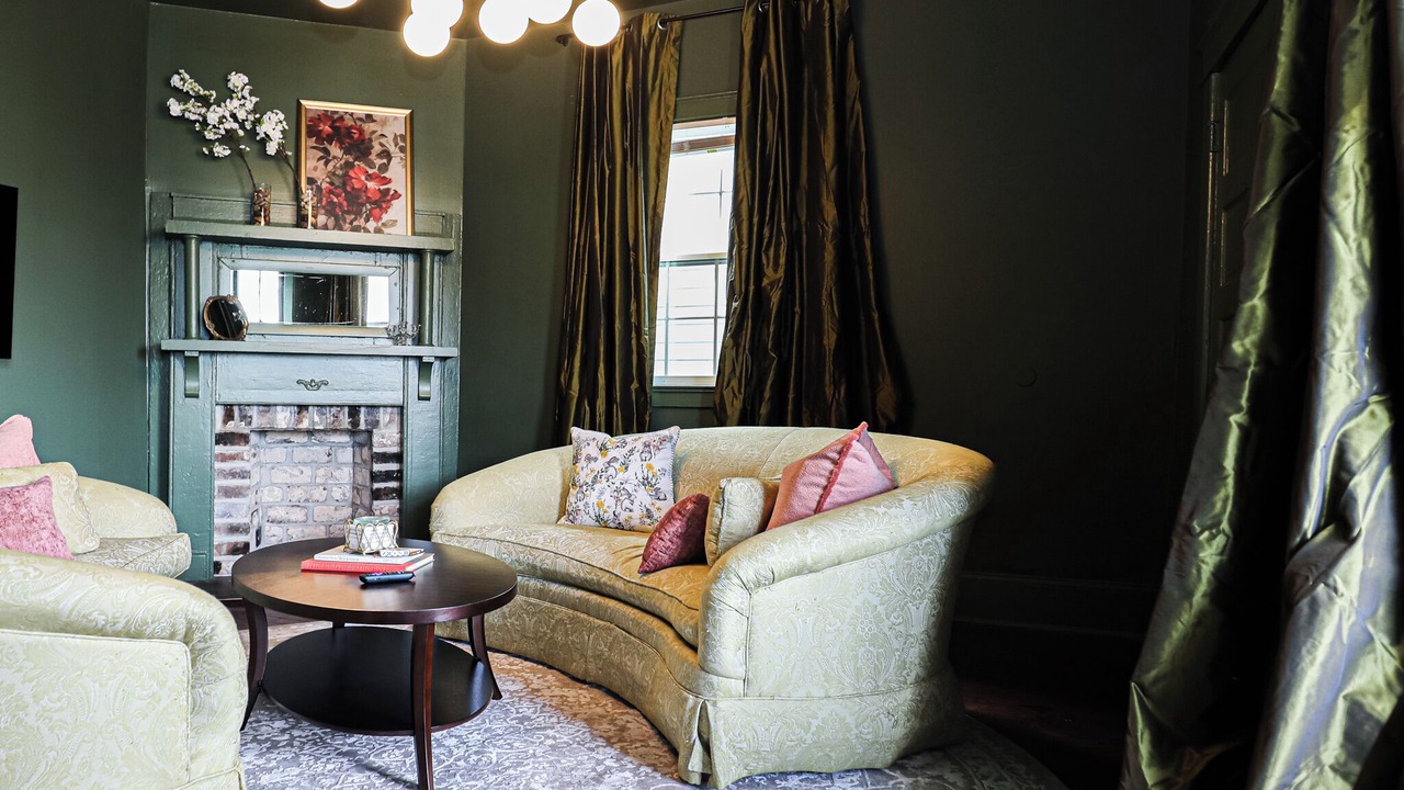 Photo of Livingroom in Midtown