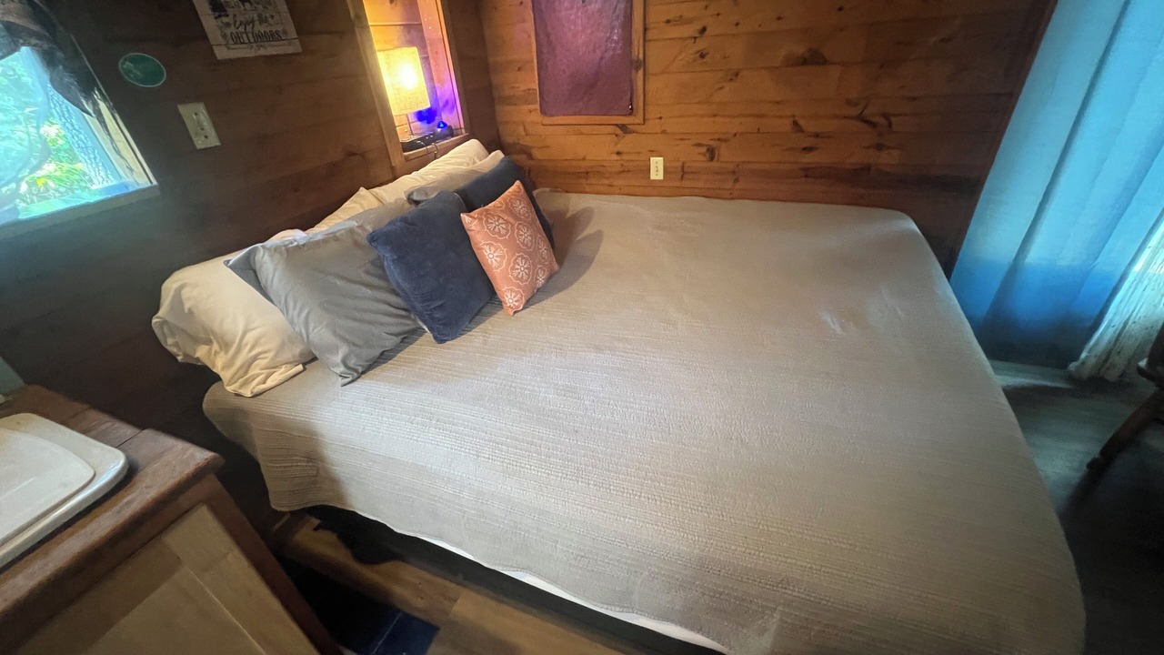 Photo of Bedroom in Ozone