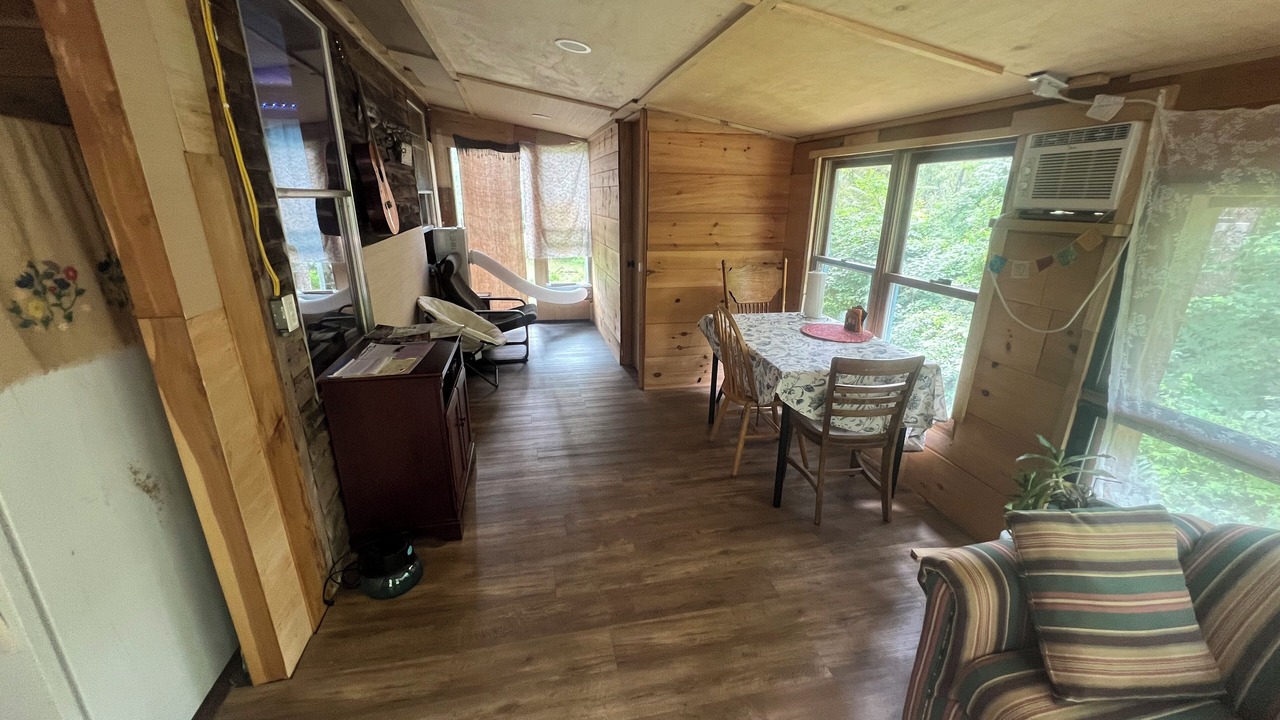 Photo of Livingroom in Ozone