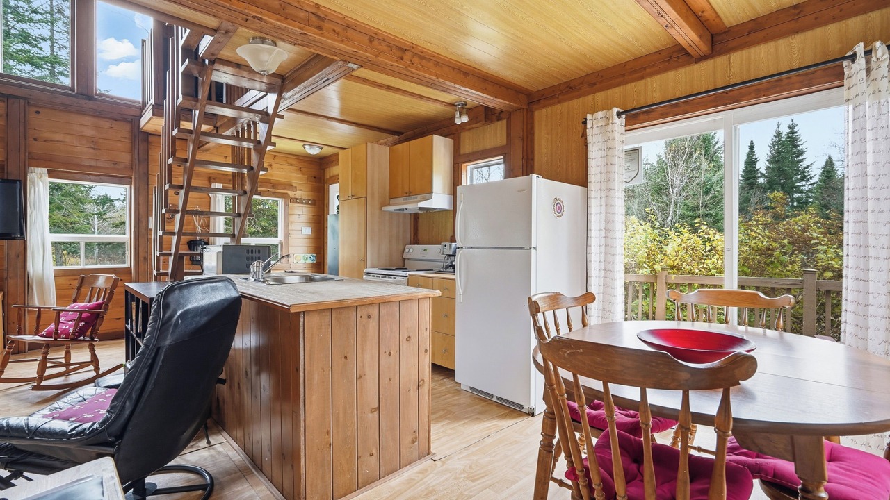 Photo of Kitchen in Saint-Magloire
