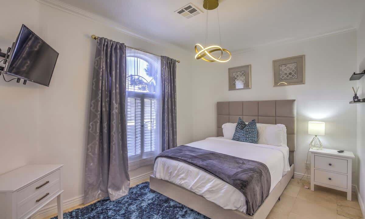Photo of Bedroom in Green Valley North