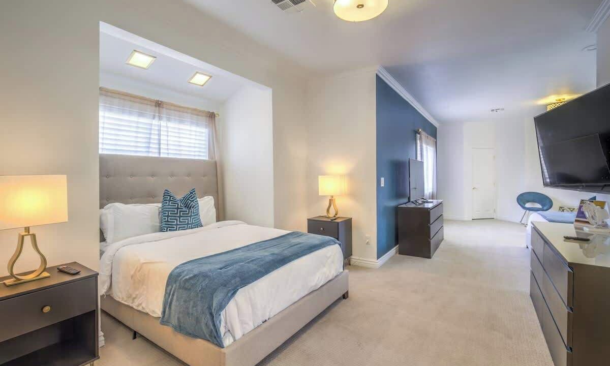 Photo of Bedroom in Green Valley North