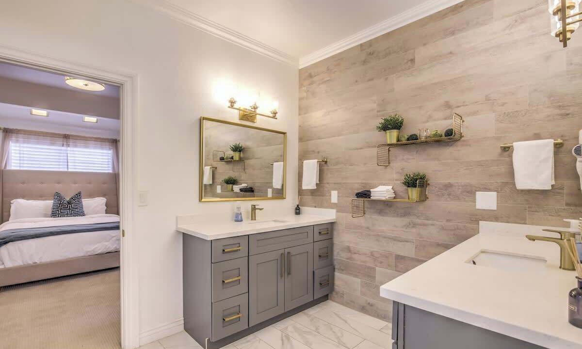 Photo of Bathroom in Green Valley North