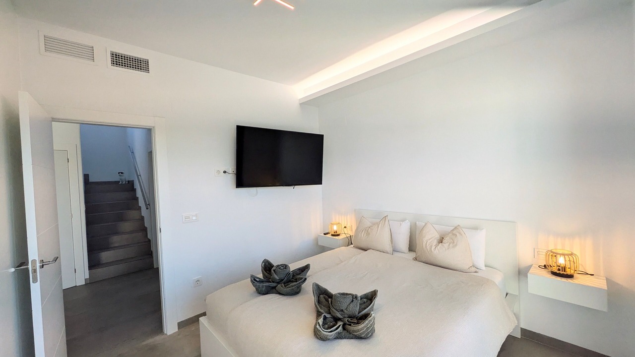Photo of Bedroom in Los Montesinos