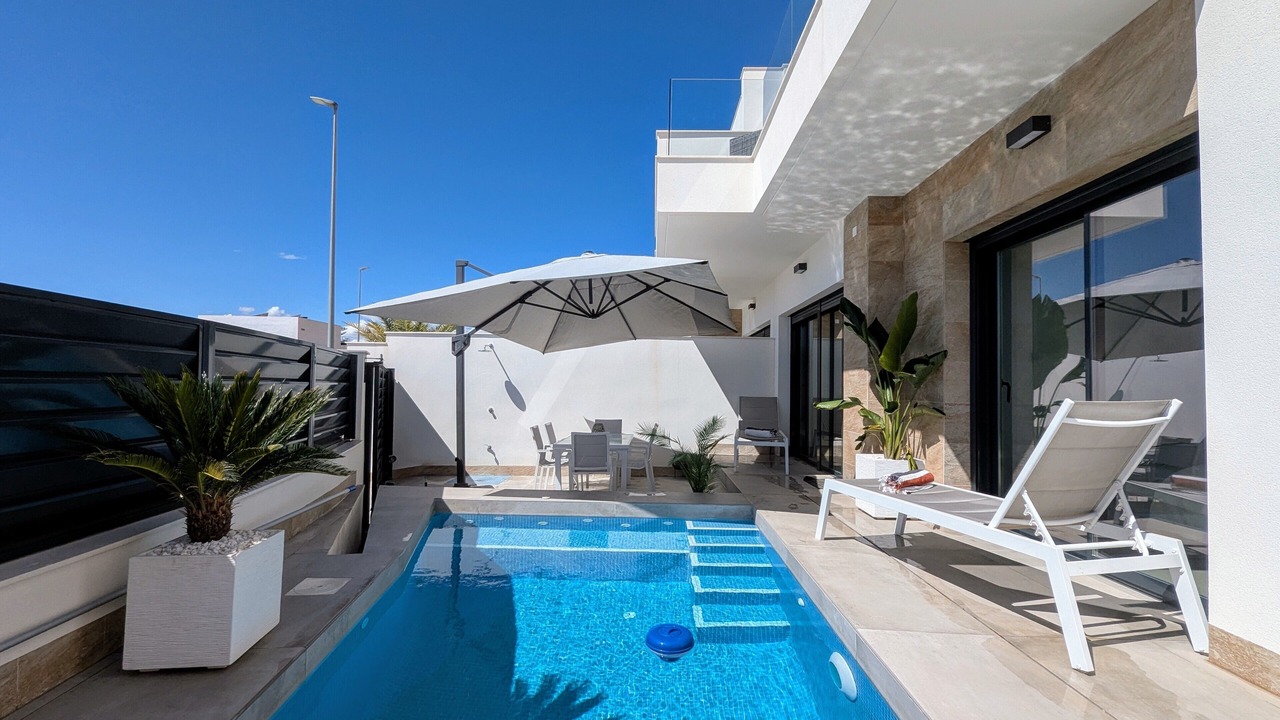 Photo of Outdoor in Los Montesinos