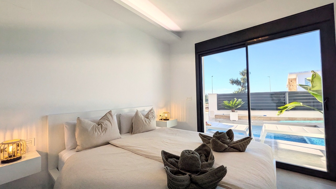 Photo of Bedroom in Los Montesinos