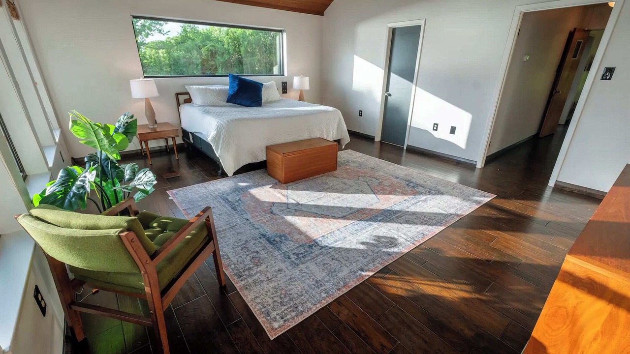 Photo of Bedroom in Barrett