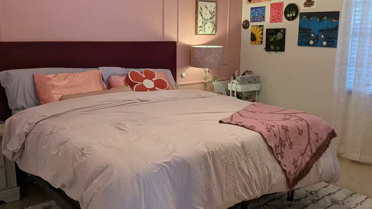 Photo of Bedroom in Tropic