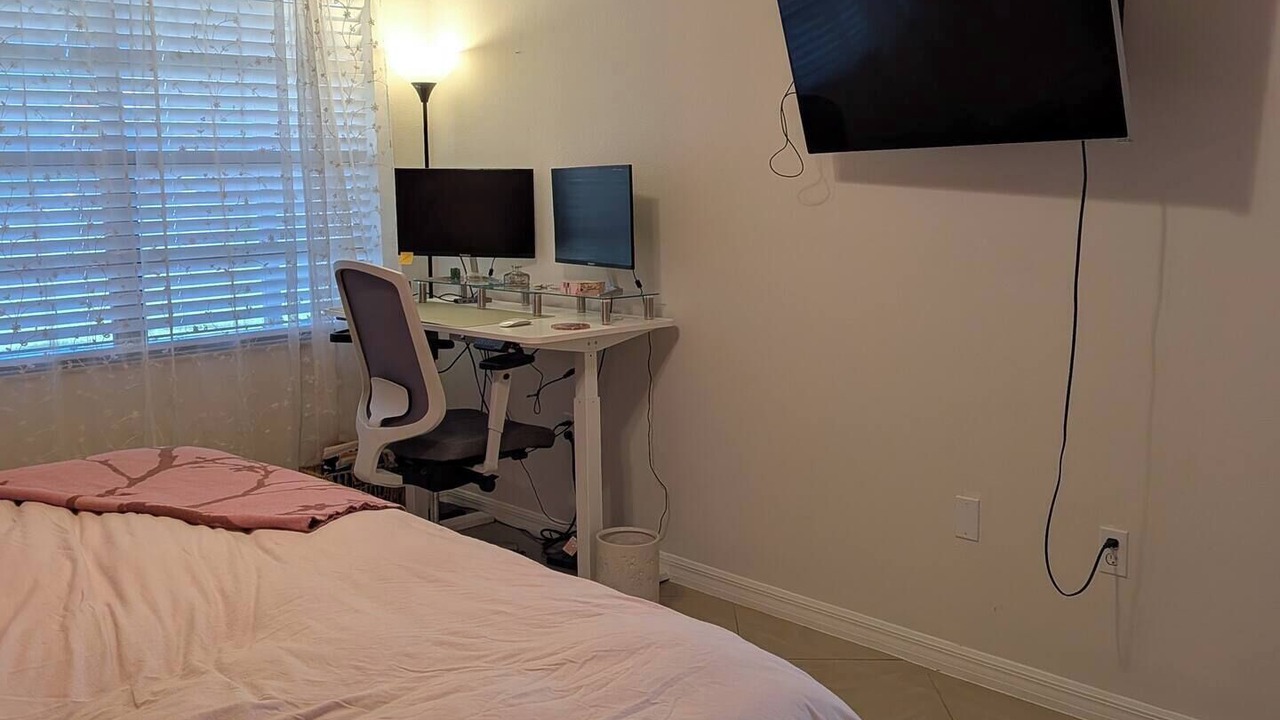 Photo of Bedroom in Tropic