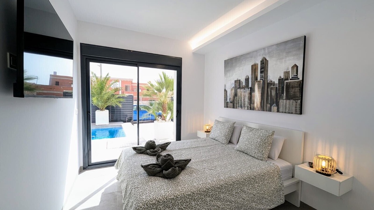 Photo of Bedroom in Los Montesinos