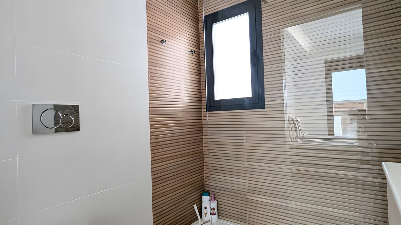 Photo of Bathroom in Los Montesinos