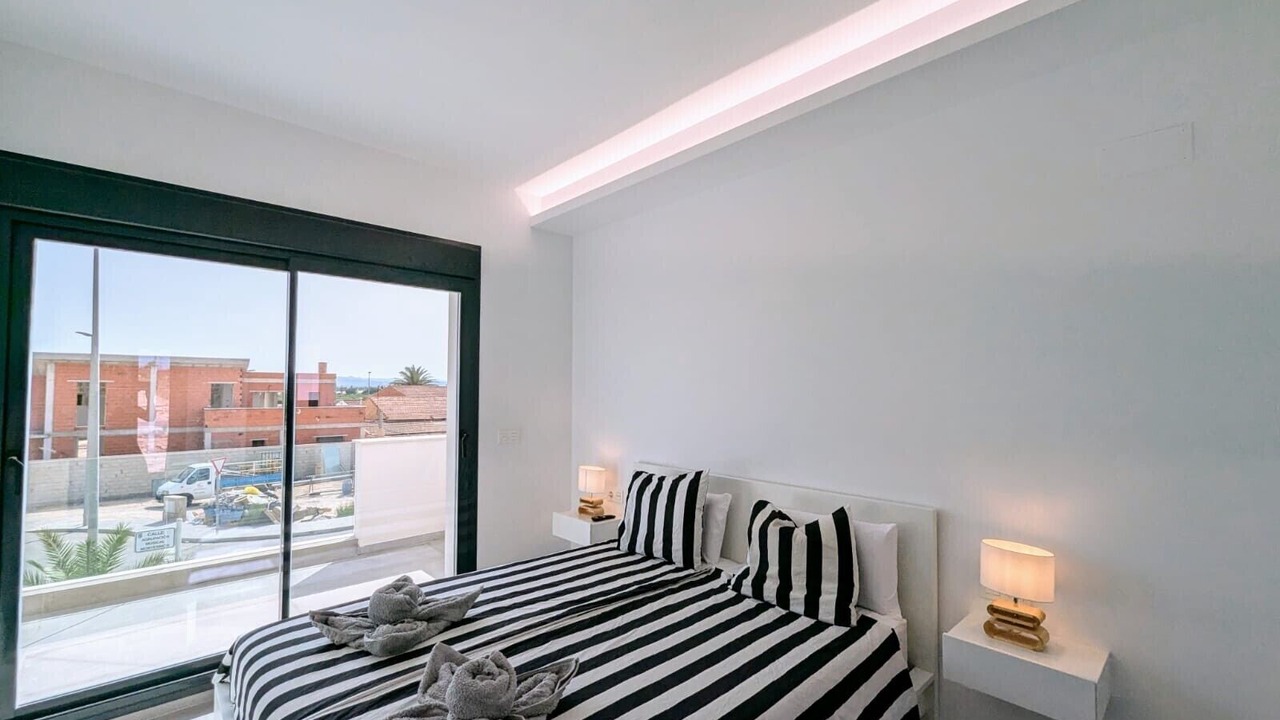 Photo of Bedroom in Los Montesinos