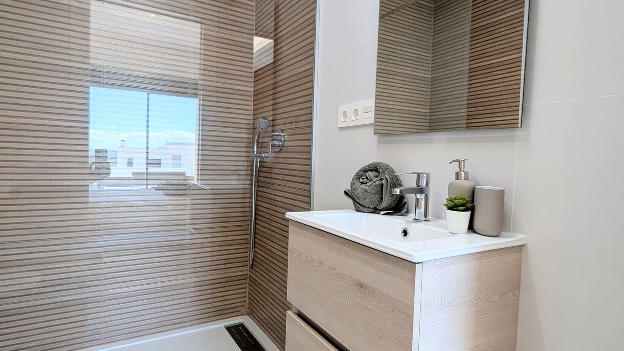 Photo of Bathroom in Los Montesinos