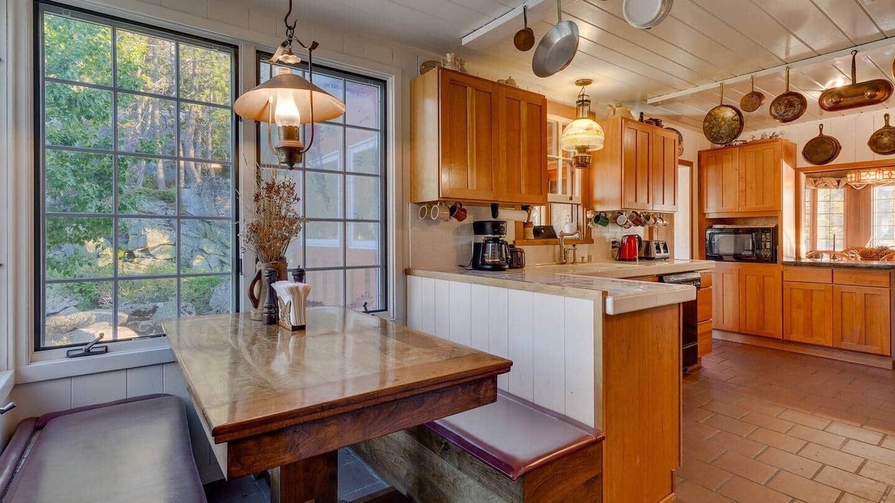 Photo of Kitchen in Tahoe National Forest