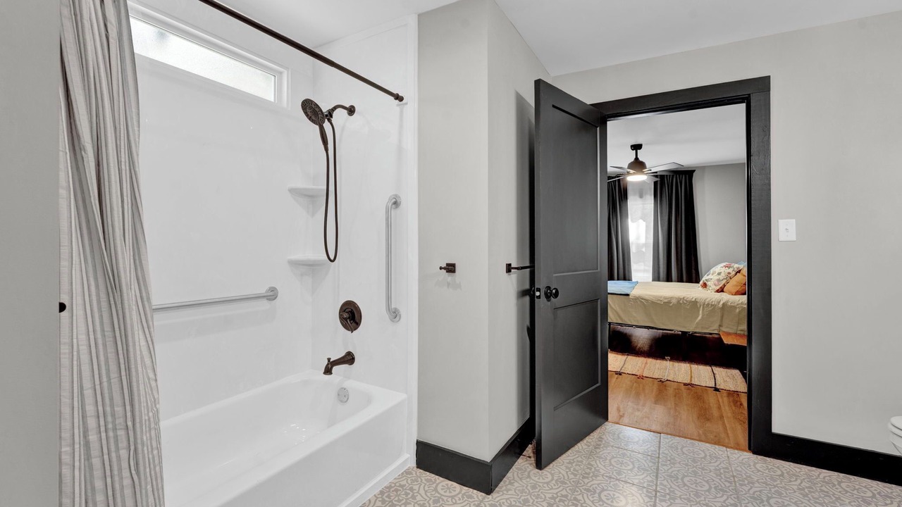 Photo of Bathroom in Lakeland