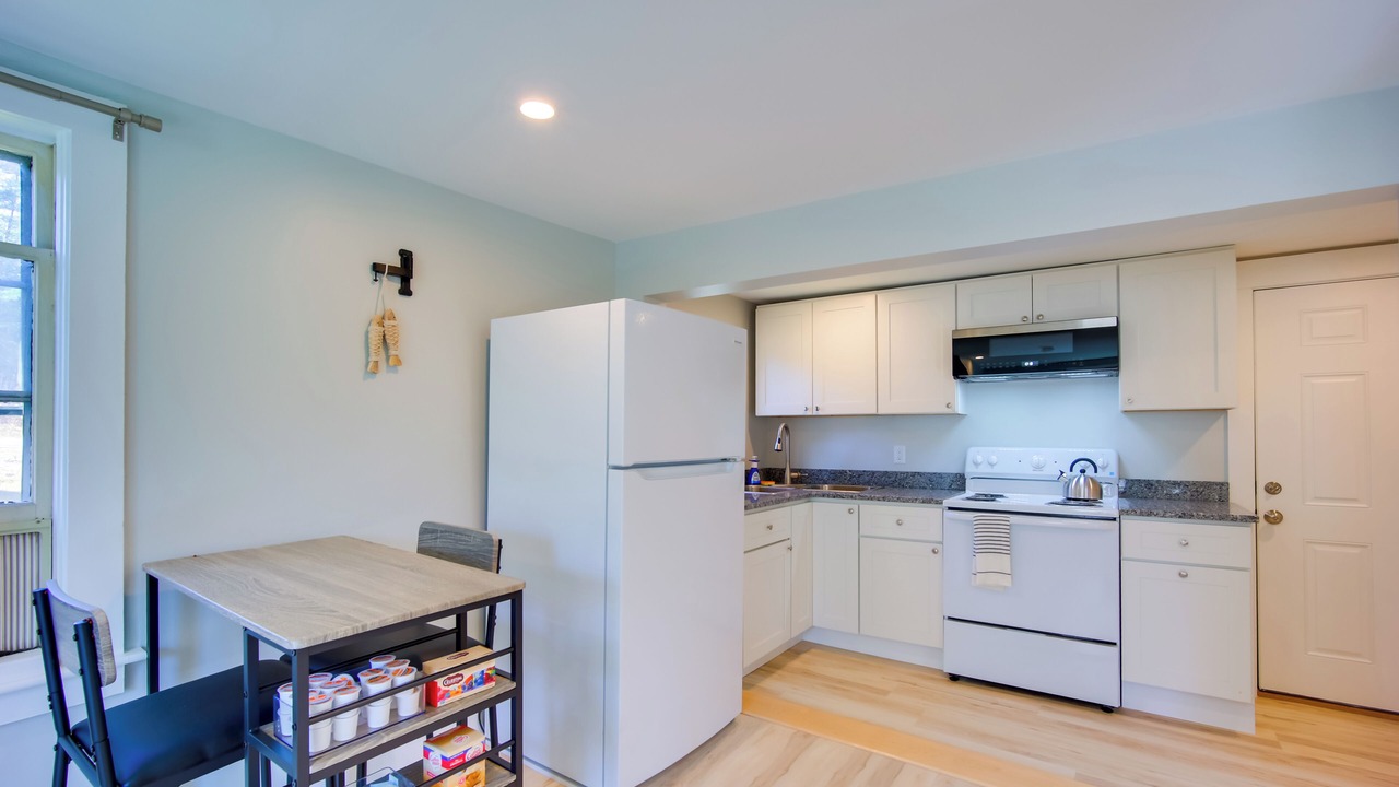 Photo of Others in Spofford