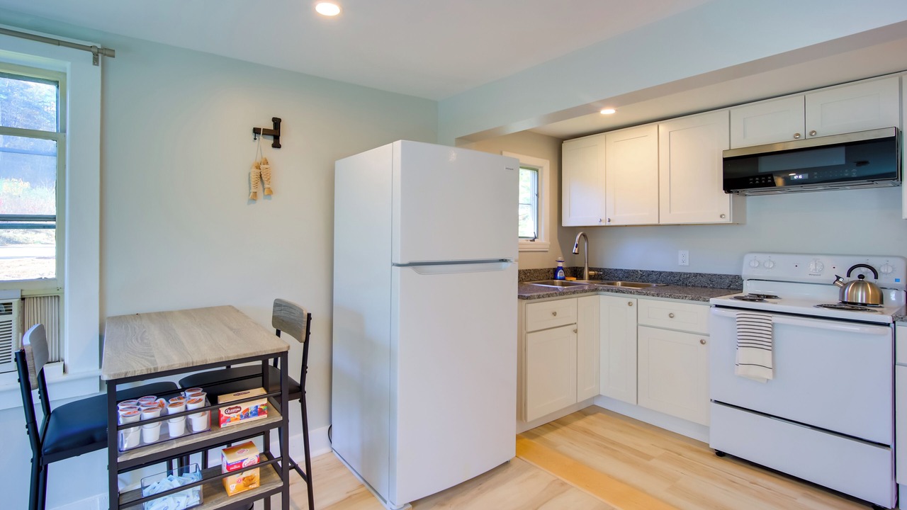 Photo of Others in Spofford