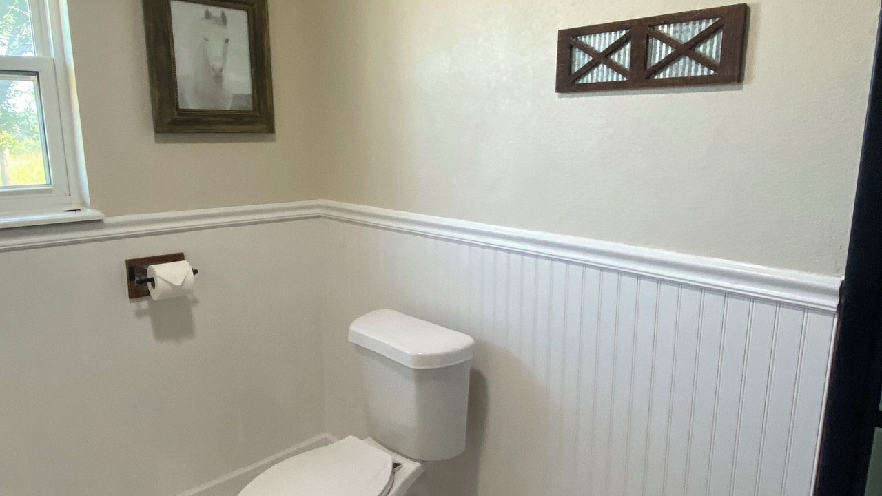 Photo of Bathroom in Pauls Valley