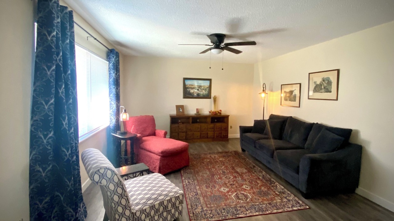 Photo of Livingroom in Pauls Valley