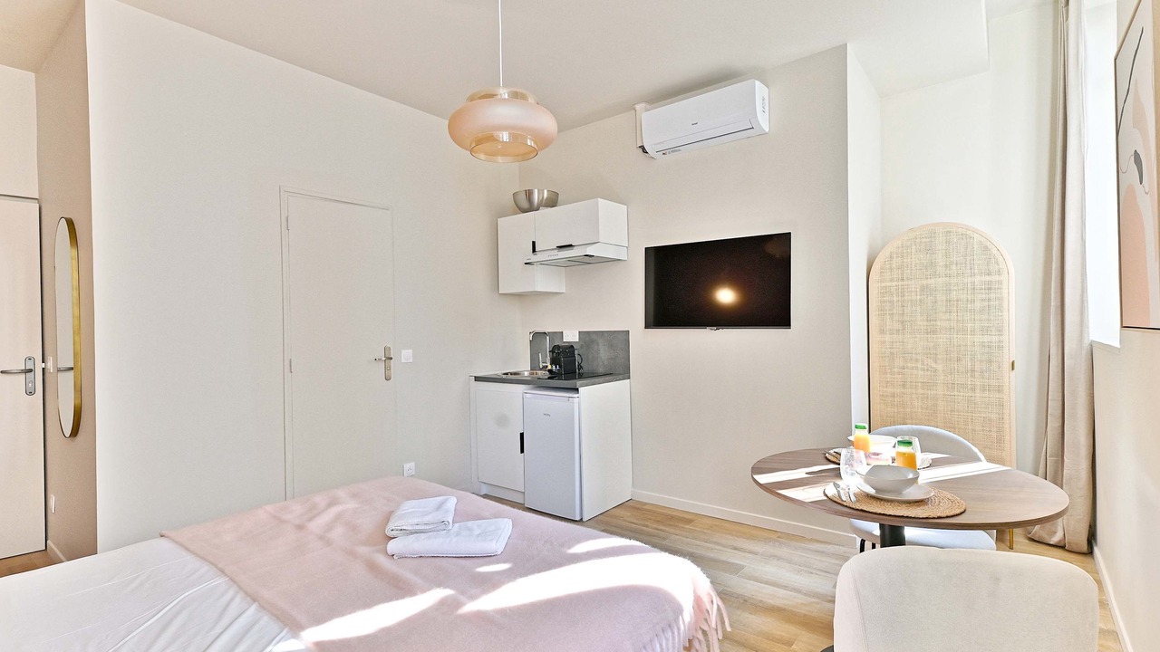Photo of Bedroom in Le Pre-Saint-Gervais