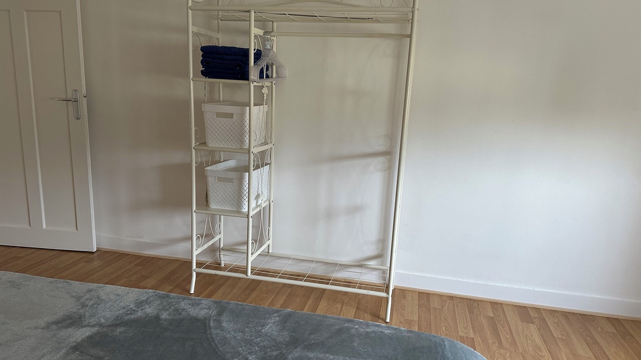 Photo of Bedroom in Pontorson