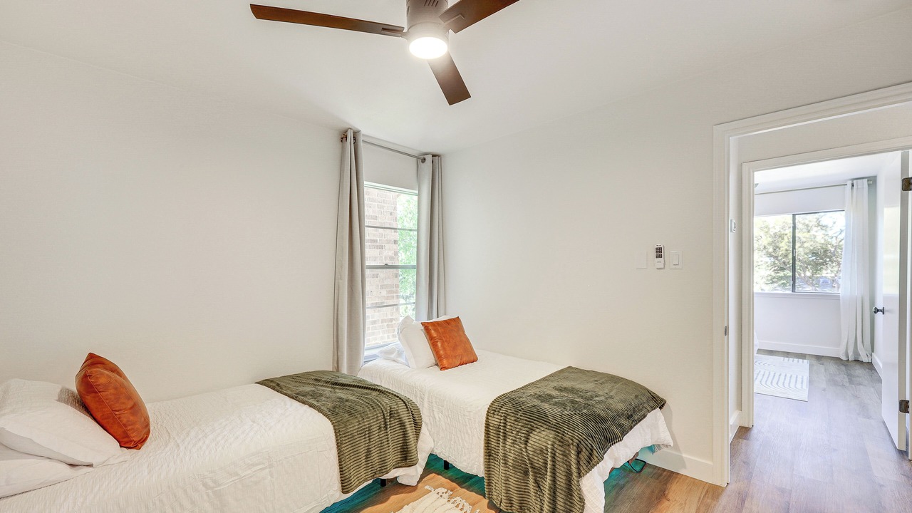 Photo of Bedroom in North San Antonio - SAT