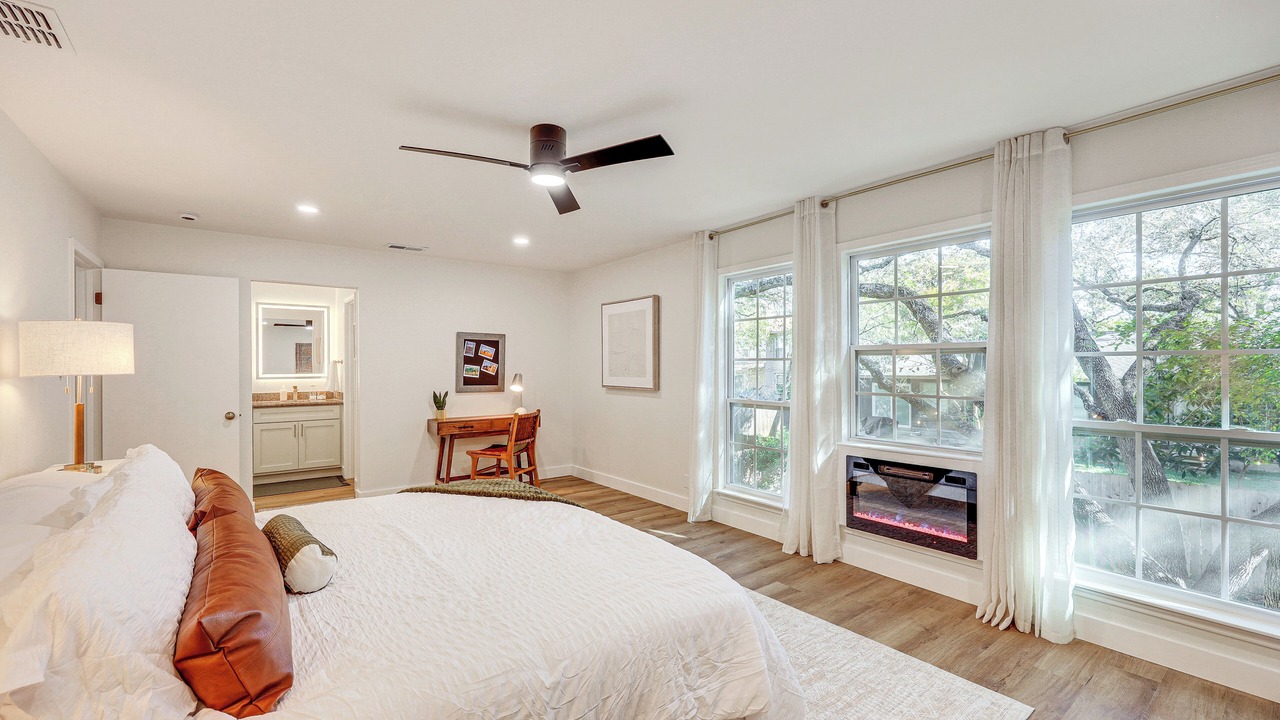 Photo of Bedroom in North San Antonio - SAT