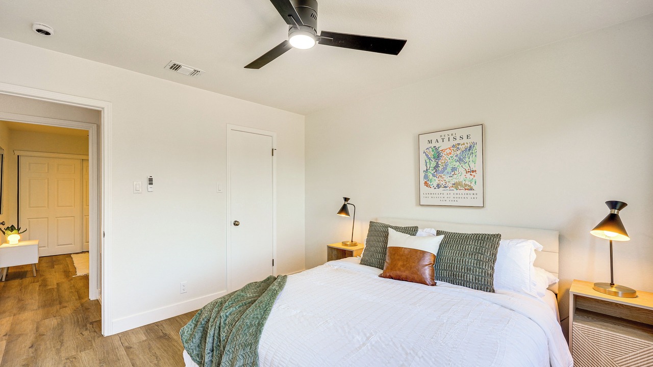 Photo of Bedroom in North San Antonio - SAT