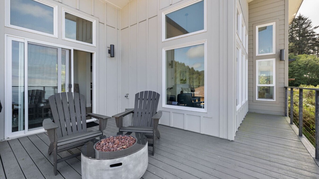 Photo of Patio Balcony in Neskowin