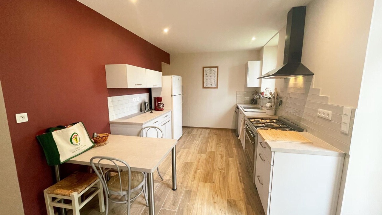 Photo of Kitchen in Manthelan