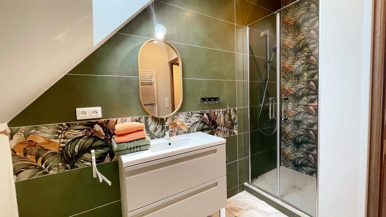 Photo of Bathroom in Manthelan